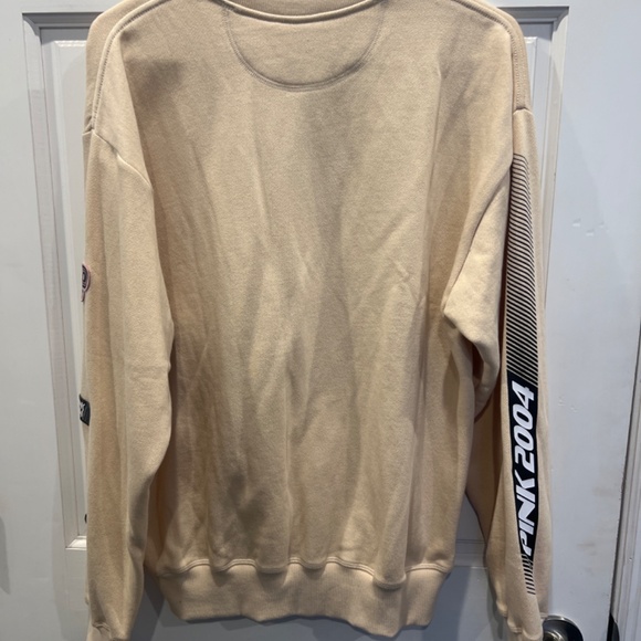 PINK - Picture 5 of 5